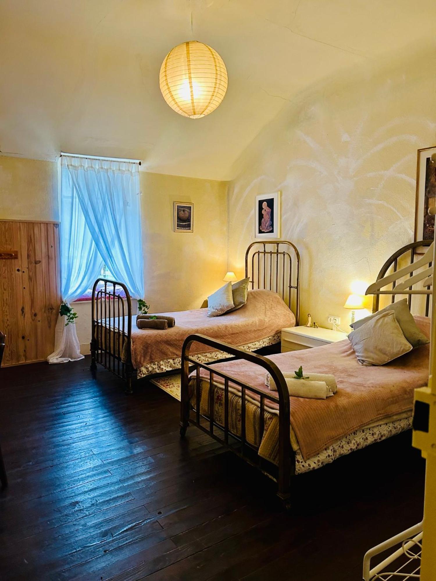 Bed and Breakfast Les Contes Fougax-et-Barrineuf Esterno foto