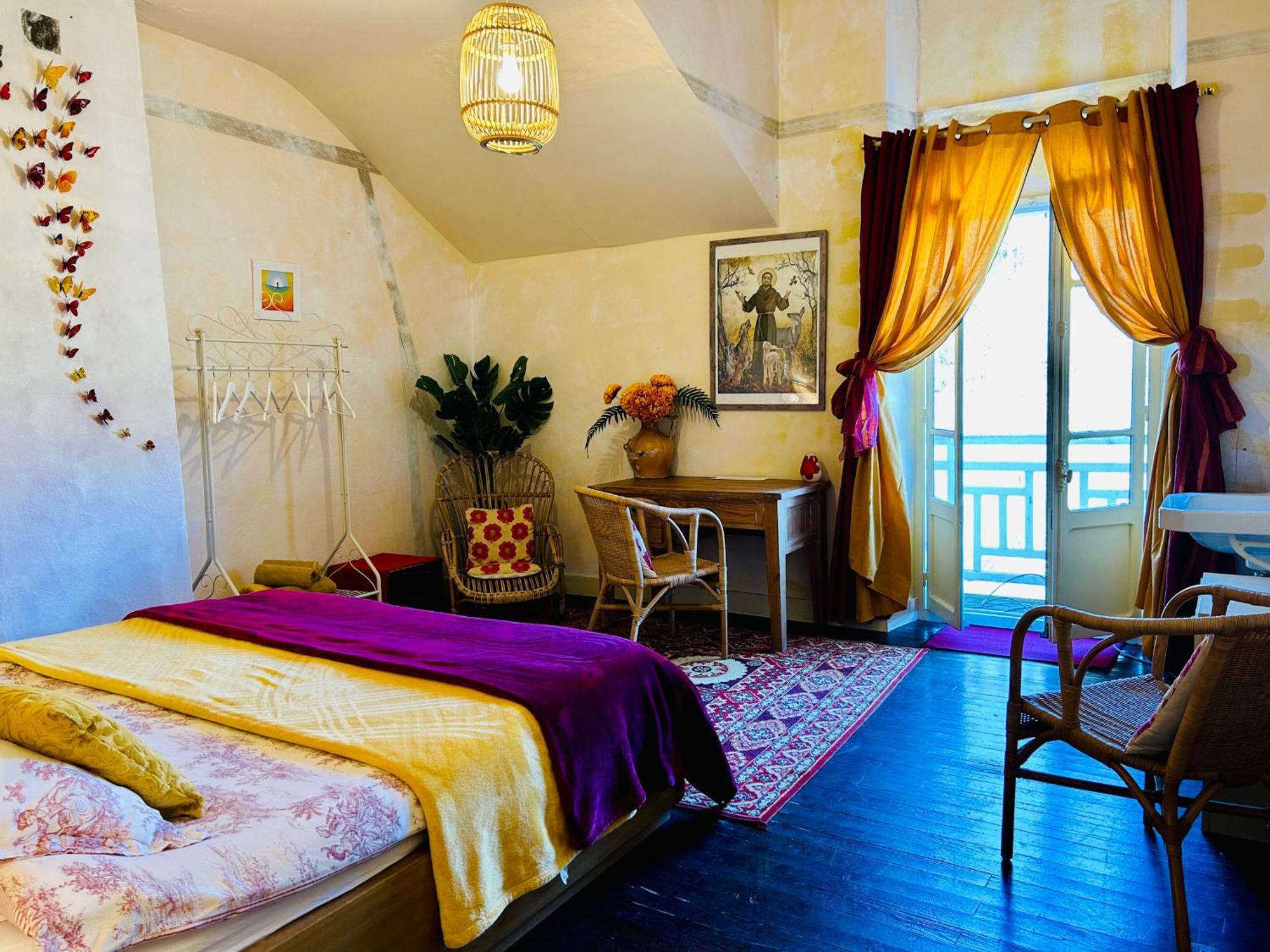 Bed and Breakfast Les Contes Fougax-et-Barrineuf Esterno foto