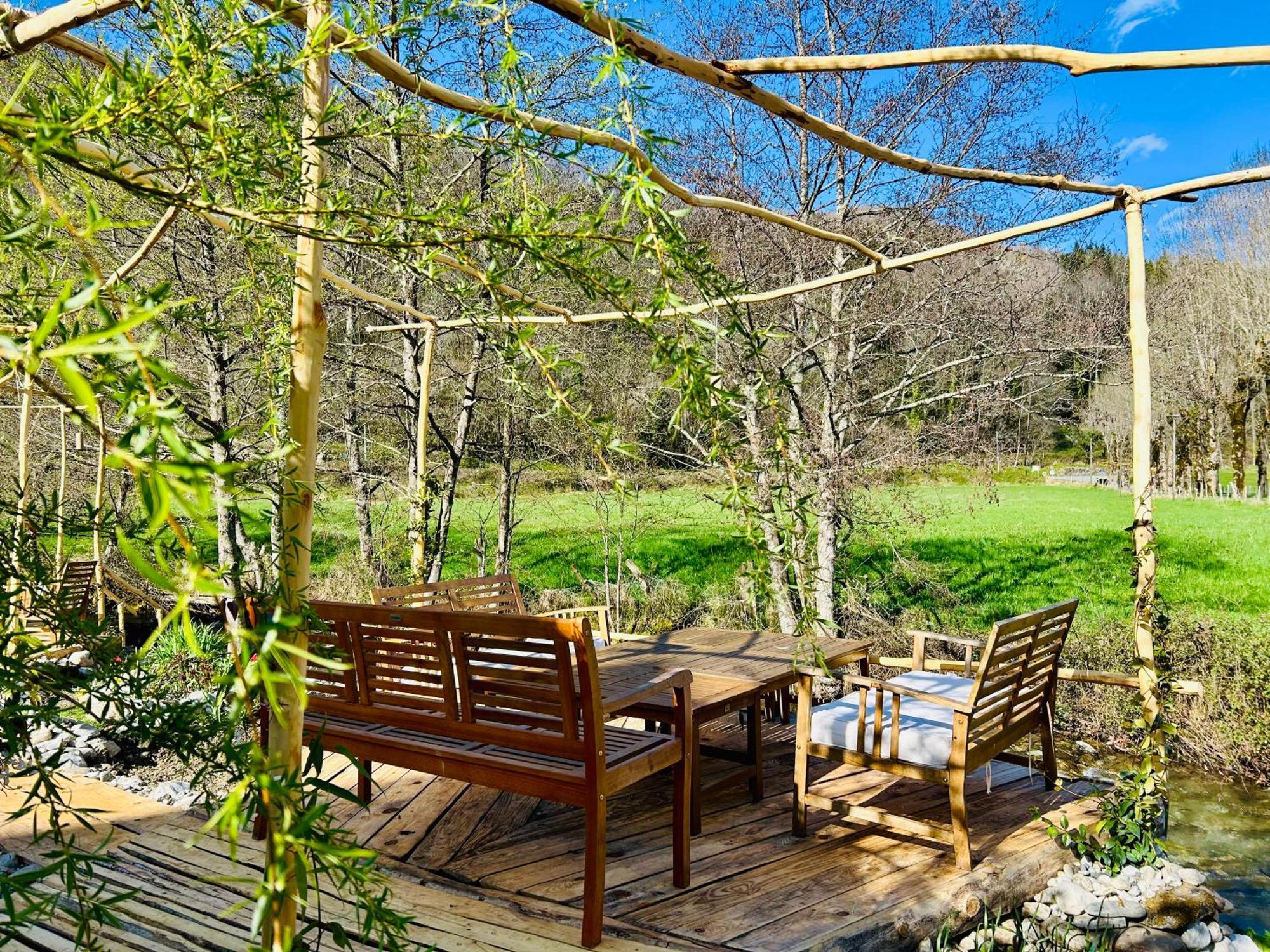 Bed and Breakfast Les Contes Fougax-et-Barrineuf Esterno foto