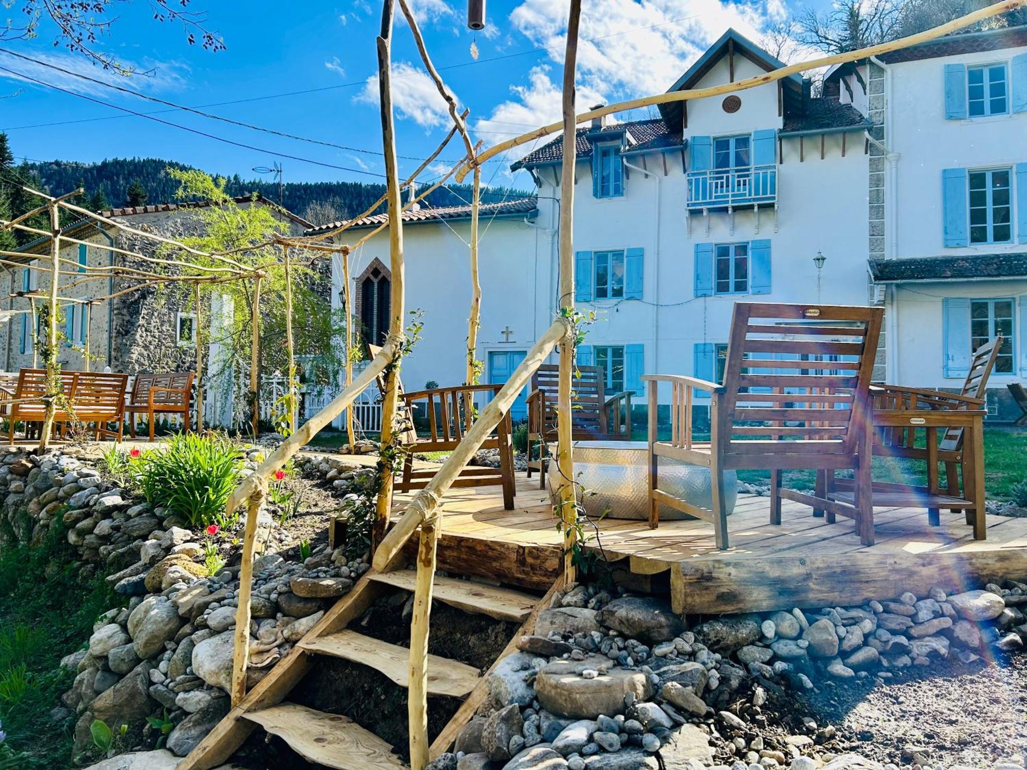 Bed and Breakfast Les Contes Fougax-et-Barrineuf Esterno foto